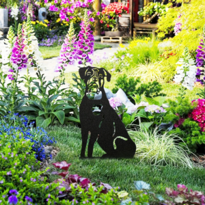 Tiki – inspirierte Dobermann Pinscher-Rasenpfähle für den Hinterhof – Metallkunst für Hunde für den Garten, als bezaubernde Festival-Dekoration und Hofdekorationen