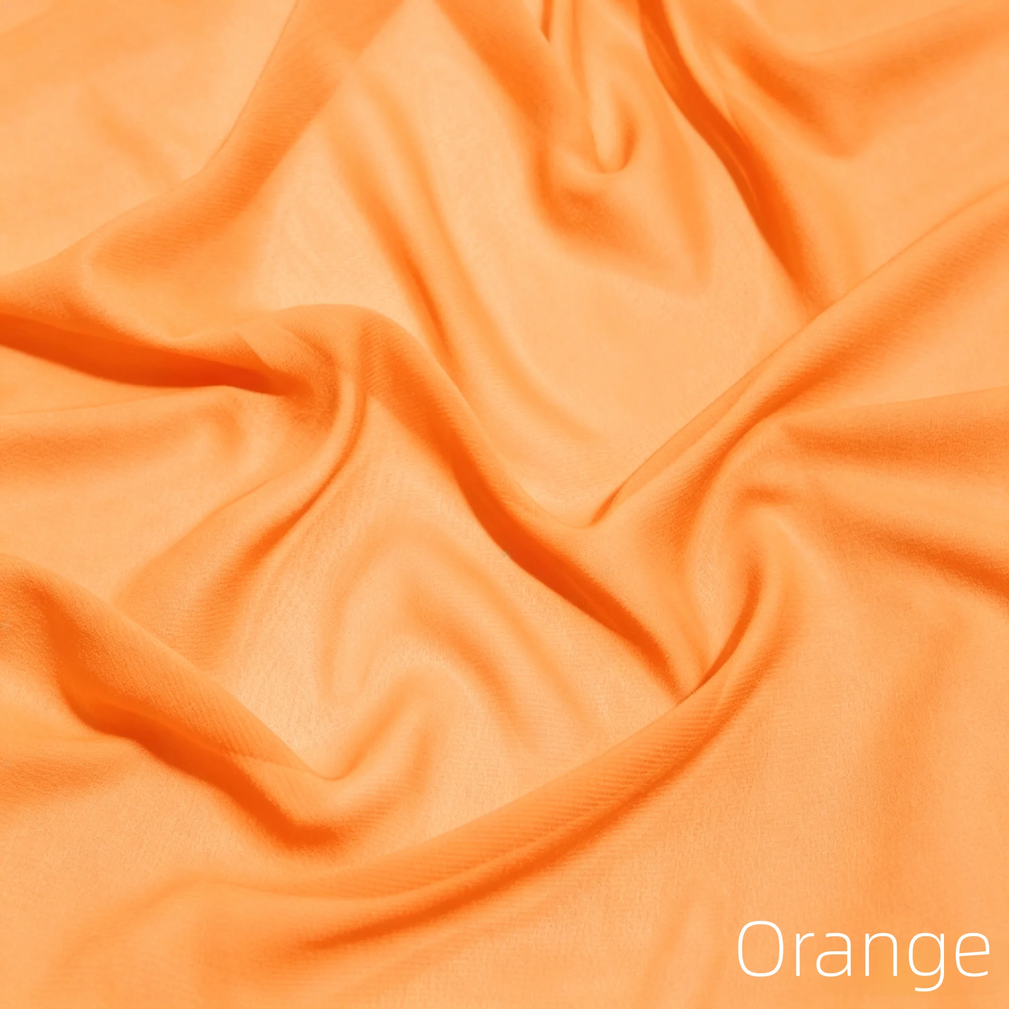 Abendkleid mit Herzausschnitt, Schleppe, Rüschen und Cape-Ärmeln – Bild 9