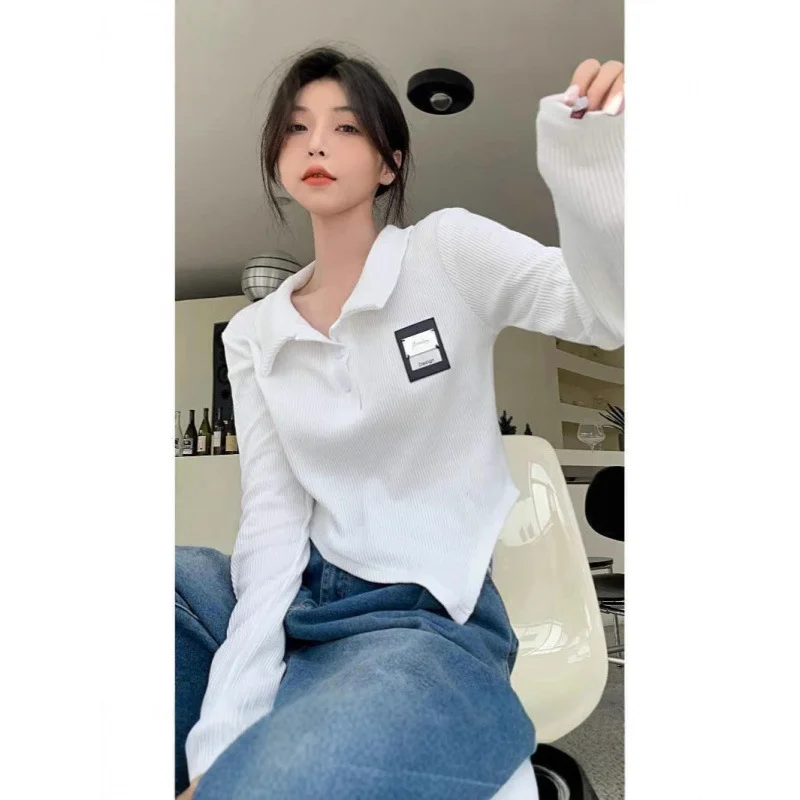 Frühherbstliches Klein-Blau Langarm-Poloshirt Für Damen, Stilvolles Figurbetonendes Unregelmäßiges Crop-Top Frühherbstliches Klein-Blau Langarm-Poloshirt Für Damen, Stilvolles Figurbetonendes Unregelmäßiges Crop-Top - Image 3