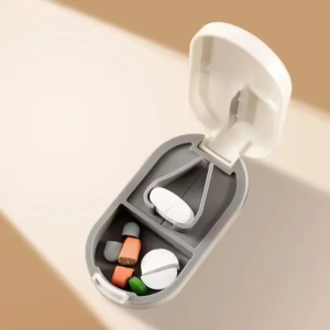 1 Stück Pillenschneider, Pillenspalter zum Schneiden kleiner Pillen oder große Pillen in der Hälfte, schneidet Pillen, Tabletten, Edelstahlklinge in Reisegröße