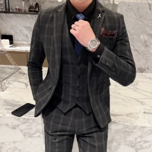 2025 High-End Fashion Design Suit (Suit + Vest + Trousers) British Style Business Casual Handsome Three-Piece Trend